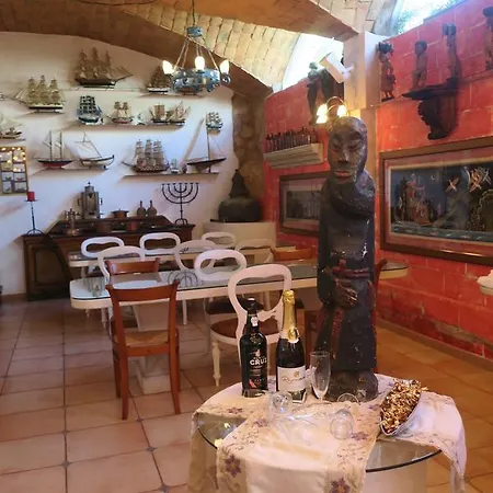 بيت ضيافة Valmar - Happy Holidays (adults Only) 3*